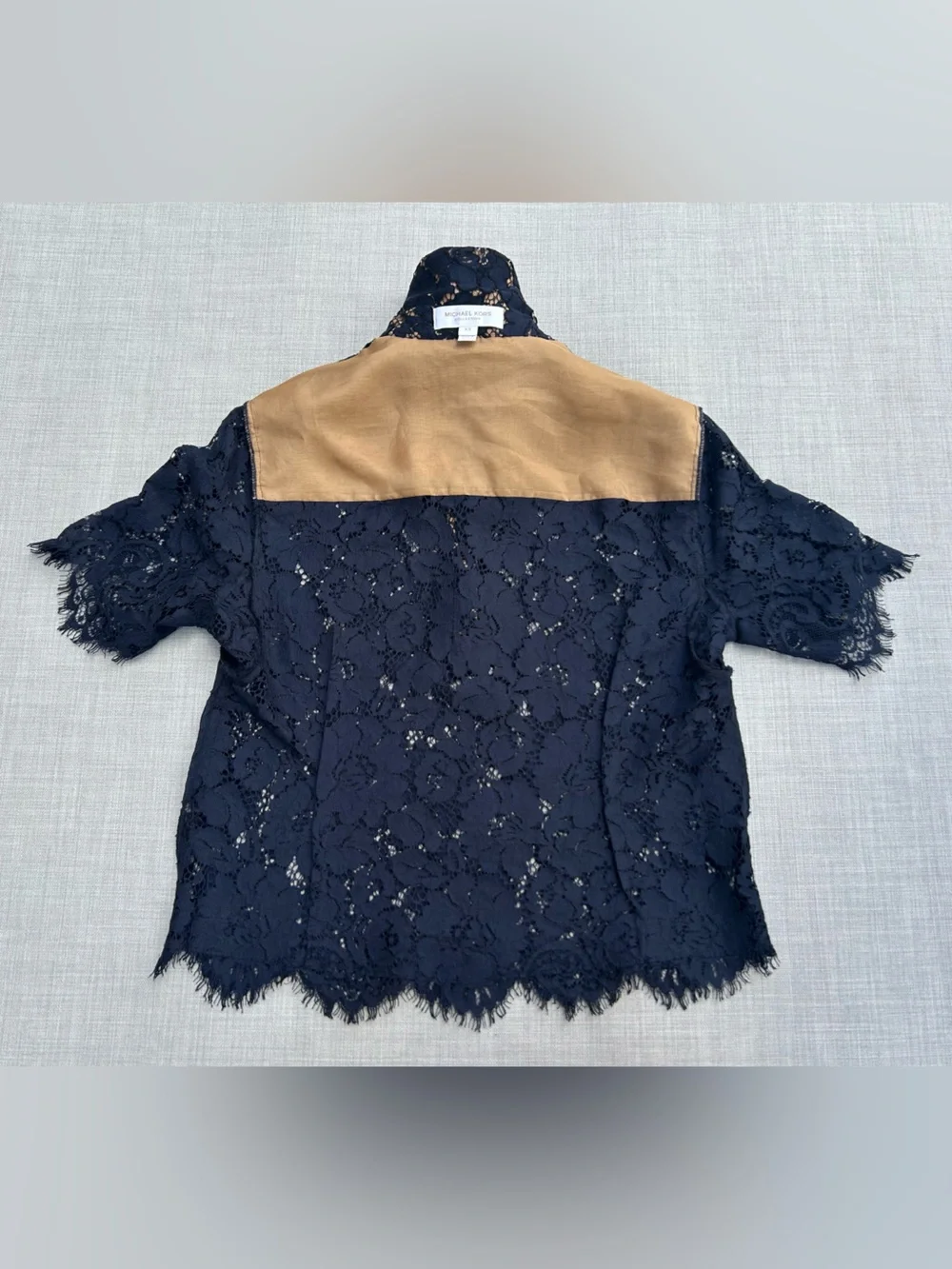 Michael Kors Collection Midnight Scalloped Lace Short Sleeve Shirt Top Blouse XS